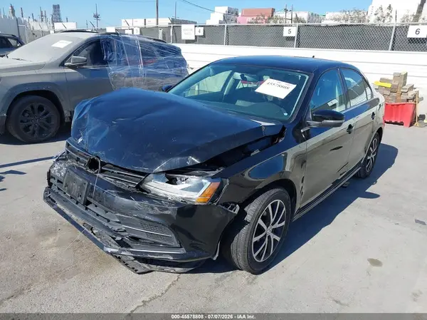 3VWDB7AJXHM373726 2017 VOLKSWAGEN JETTA - Image 2