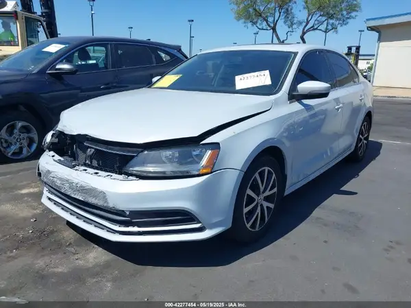 3VWDB7AJXHM373791 2017 VOLKSWAGEN JETTA - Image 2