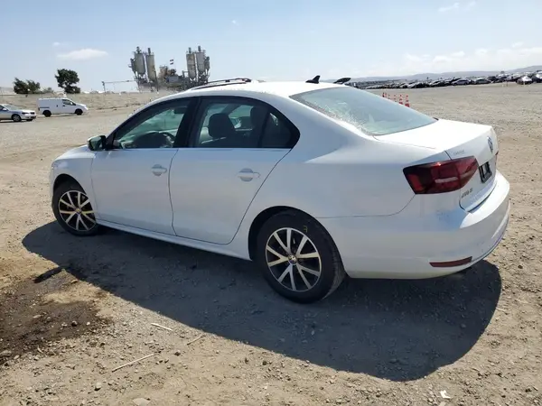 3VWDB7AJXHM386279 2017 VOLKSWAGEN JETTA - Image 2