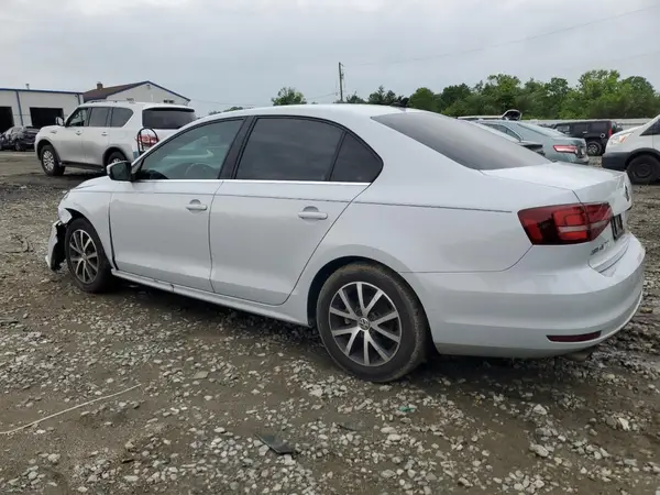 3VWDB7AJXHM388338 2017 VOLKSWAGEN JETTA - Image 2