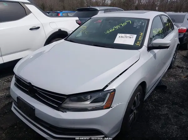 3VWDB7AJXHM393474 2017 VOLKSWAGEN JETTA - Image 2
