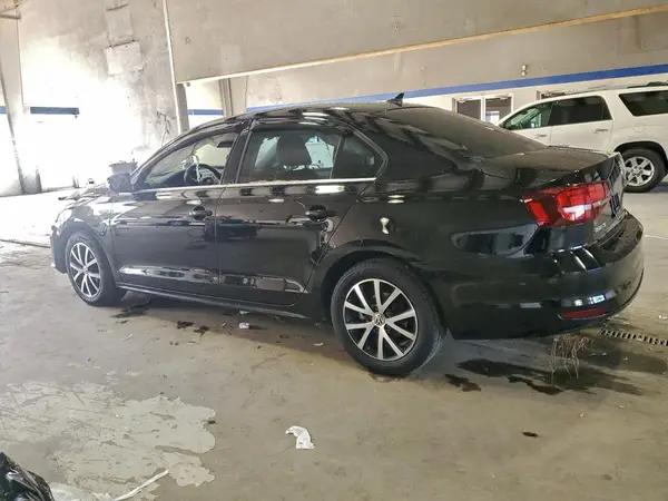 3VWDB7AJXHM397489 2017 VOLKSWAGEN JETTA - Image 2