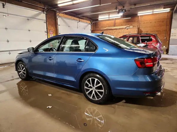3VWDB7AJXHM403873 2017 VOLKSWAGEN JETTA - Image 2