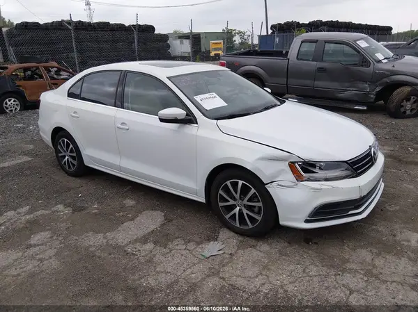 3VWDB7AJXHM409463 2017 VOLKSWAGEN JETTA - Image 1