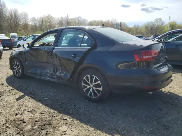 3VWDB7AJXHM415666 2017 VOLKSWAGEN JETTA - Image 2