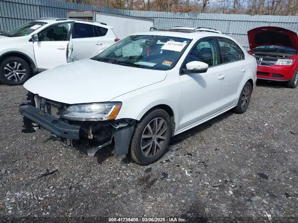 3VWDB7AJXHM415912 2017 VOLKSWAGEN JETTA - Image 2