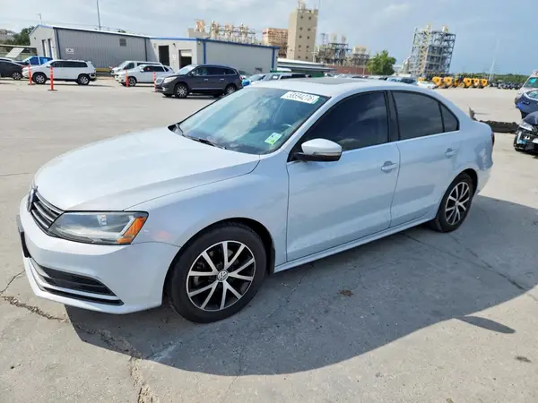 3VWDB7AJXJM226876 2018 VOLKSWAGEN JETTA - Image 1