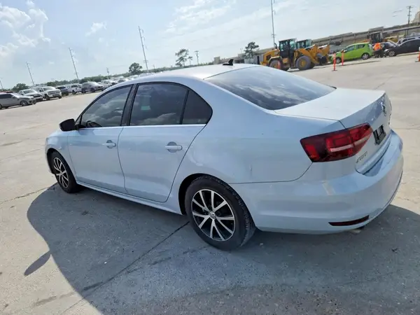 3VWDB7AJXJM226876 2018 VOLKSWAGEN JETTA - Image 2