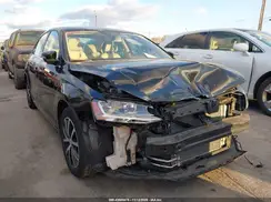 3VWDB7AJXJM242818 2018 VOLKSWAGEN JETTA