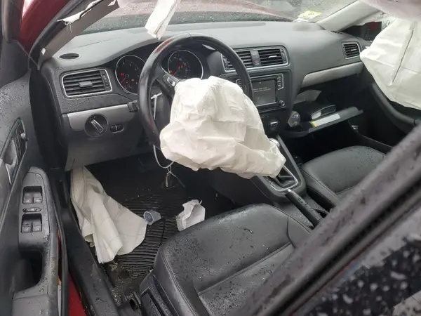 3VWDB7AJXJM243242 2018 VOLKSWAGEN JETTA - Image 8