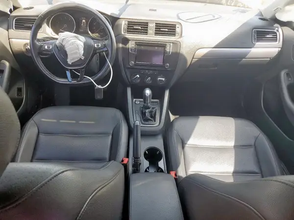 3VWDB7AJXJM248067 2018 VOLKSWAGEN JETTA - Image 8