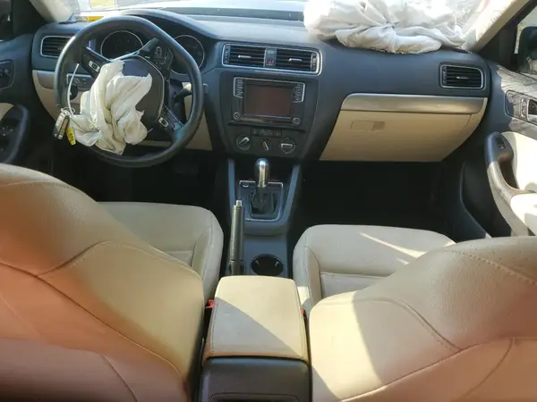 3VWDB7AJXJM263006 2018 VOLKSWAGEN JETTA - Image 8