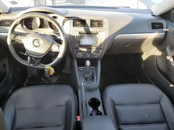 3VWDB7AJXJM263362 2018 VOLKSWAGEN JETTA - Image 8
