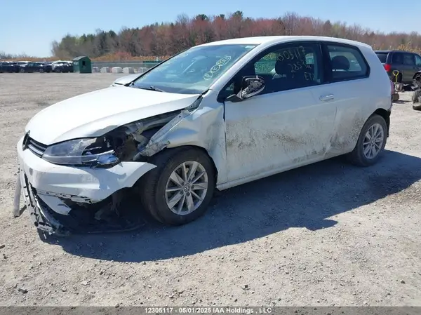 3VWE17AU6JM285327 2018 VOLKSWAGEN GOLF - Image 2