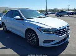 3VWE57BU0KM118403 2019 VOLKSWAGEN JETTA