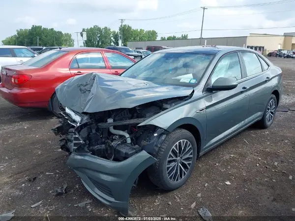 3VWE57BU0KM120555 2019 VOLKSWAGEN JETTA - Image 2