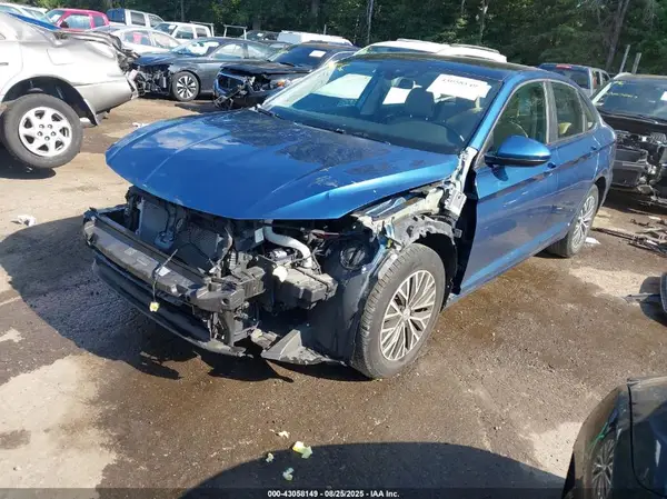 3VWE57BU0KM165026 2019 VOLKSWAGEN JETTA - Image 2
