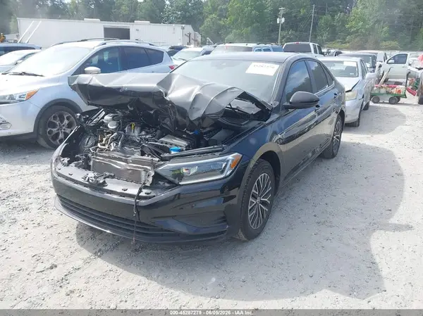 3VWE57BU0KM259505 2019 VOLKSWAGEN JETTA - Image 2