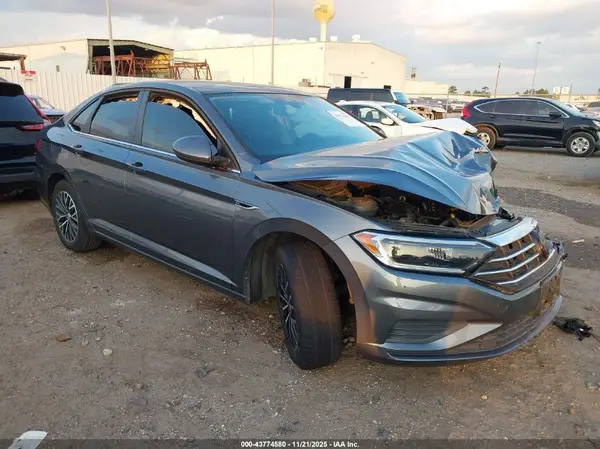 3VWE57BU1KM004619 2019 VOLKSWAGEN JETTA - Image 1