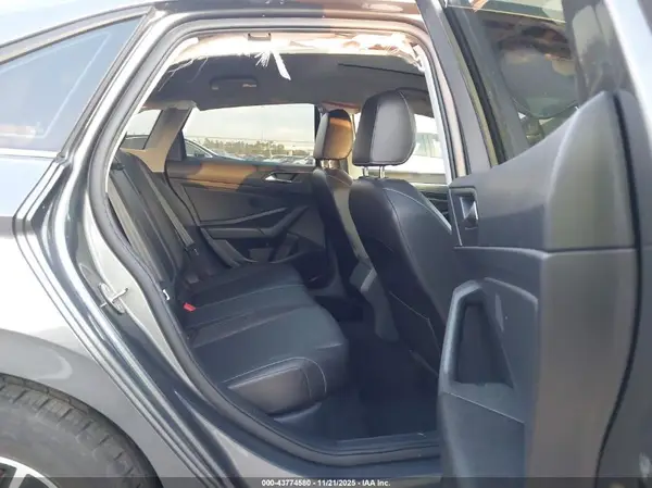 3VWE57BU1KM004619 2019 VOLKSWAGEN JETTA - Image 8