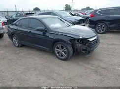 3VWE57BU1KM024823 2019 VOLKSWAGEN JETTA