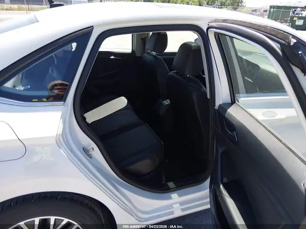 3VWE57BU1KM067039 2019 VOLKSWAGEN JETTA - Image 8
