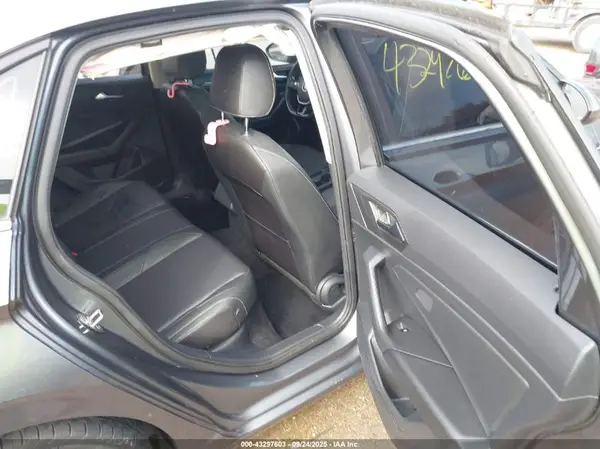 3VWE57BU1KM081099 2019 VOLKSWAGEN JETTA - Image 8