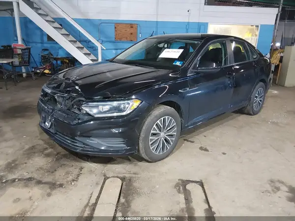 3VWE57BU1KM189867 2019 VOLKSWAGEN JETTA - Image 2