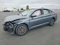 3VWE57BU1KM233995 2019 VOLKSWAGEN JETTA