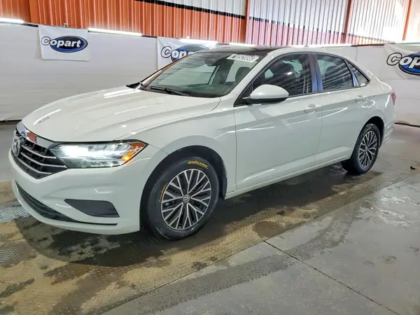 3VWE57BU1MM073300 2021 VOLKSWAGEN JETTA - Image 1