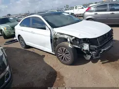 3VWE57BU2KM047544 2019 VOLKSWAGEN JETTA