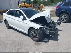 3VWE57BU2KM050556 2019 VOLKSWAGEN JETTA
