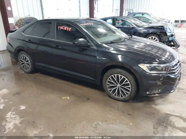 3VWE57BU2KM054719 2019 VOLKSWAGEN JETTA - Image 1