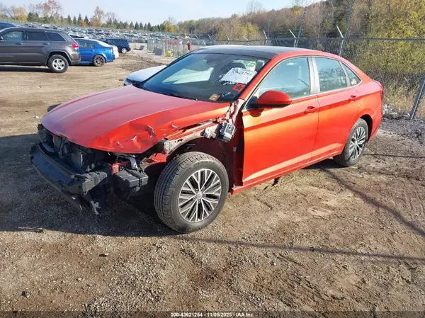 3VWE57BU2KM056857 2019 VOLKSWAGEN JETTA - Image 2