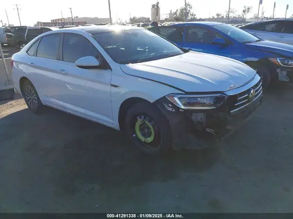 3VWE57BU2KM061279 2019 VOLKSWAGEN JETTA - Image 1