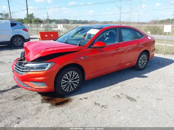 3VWE57BU2KM068281 2019 VOLKSWAGEN JETTA - Image 2