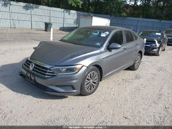 3VWE57BU2KM110724 2019 VOLKSWAGEN JETTA - Image 2