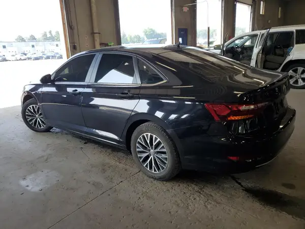 3VWE57BU2KM115325 2019 VOLKSWAGEN JETTA - Image 2