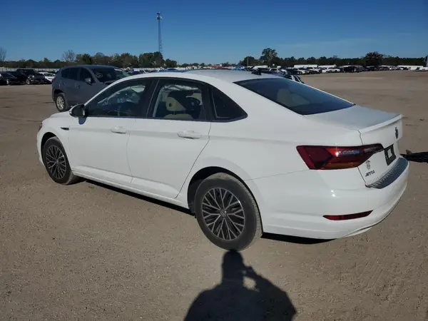 3VWE57BU2KM166131 2019 VOLKSWAGEN JETTA - Image 2