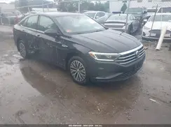 3VWE57BU2KM194561 2019 VOLKSWAGEN JETTA