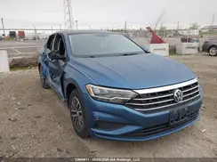 3VWE57BU2KM210953 2019 VOLKSWAGEN JETTA