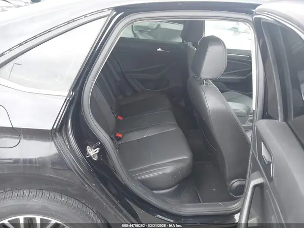 3VWE57BU2KM235593 2019 VOLKSWAGEN JETTA - Image 8