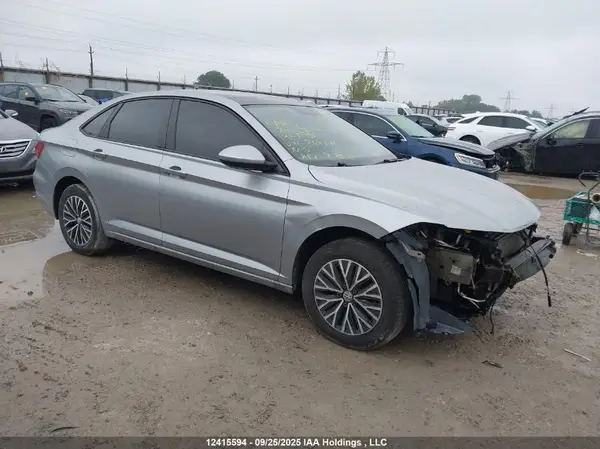 3VWE57BU2KM264771 2019 VOLKSWAGEN JETTA - Image 1