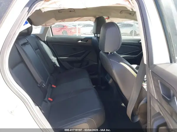 3VWE57BU2KM271574 2019 VOLKSWAGEN JETTA - Image 8