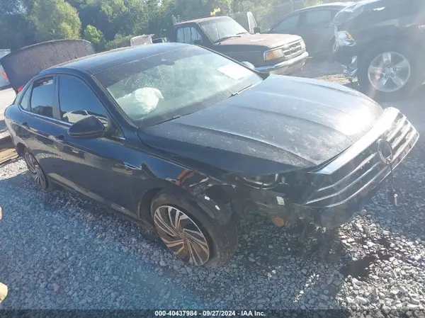 3VWE57BU2LM093697 2020 VOLKSWAGEN JETTA - Image 1