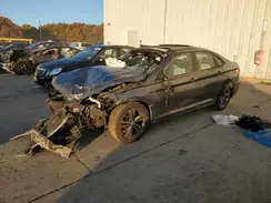 3VWE57BU3KM011572 2019 VOLKSWAGEN JETTA