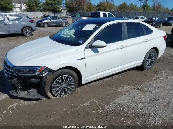 3VWE57BU3KM060660 2019 VOLKSWAGEN JETTA - Image 2