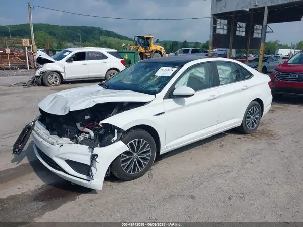 3VWE57BU3KM095277 2019 VOLKSWAGEN JETTA - Image 2