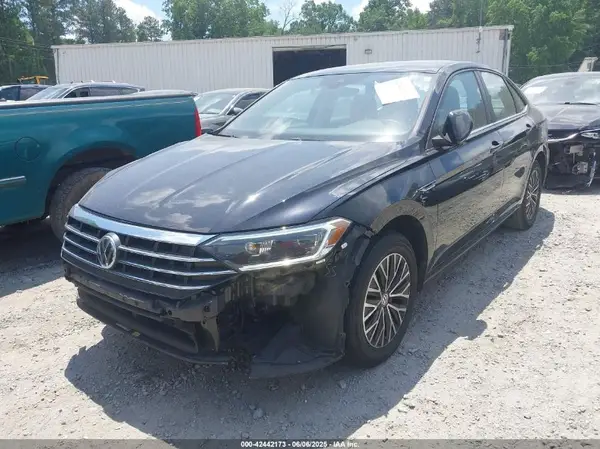 3VWE57BU3KM162864 2019 VOLKSWAGEN JETTA - Image 2