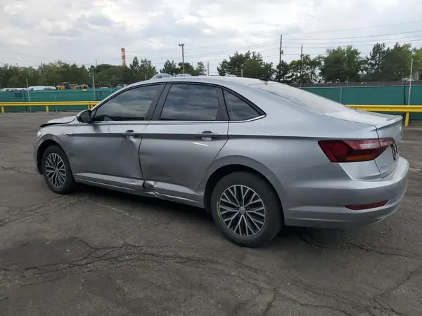 3VWE57BU3KM199574 2019 VOLKSWAGEN JETTA - Image 2